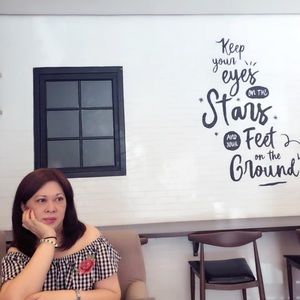 Meet your Posher, Vilma